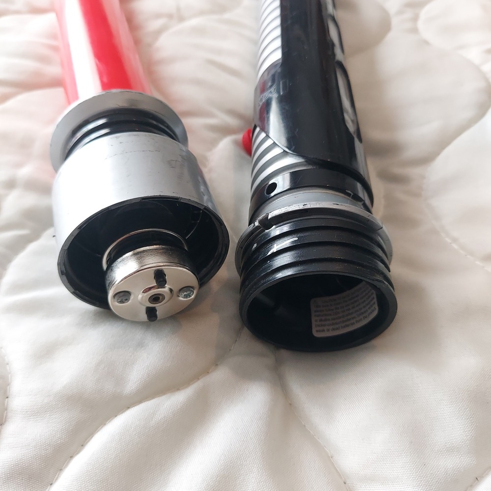 Vintage 1999 Star Wars Darth Maul Hasbro Electronic Red Lightsaber Episode I - Picture 7 of 7